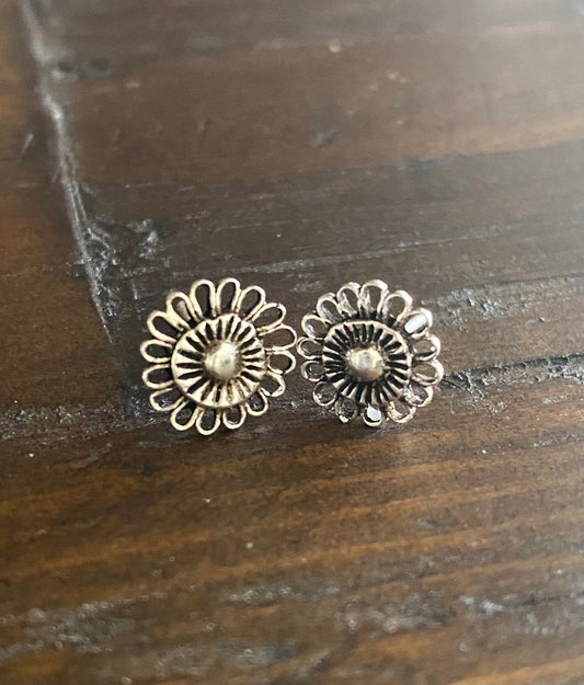 Flower Studs