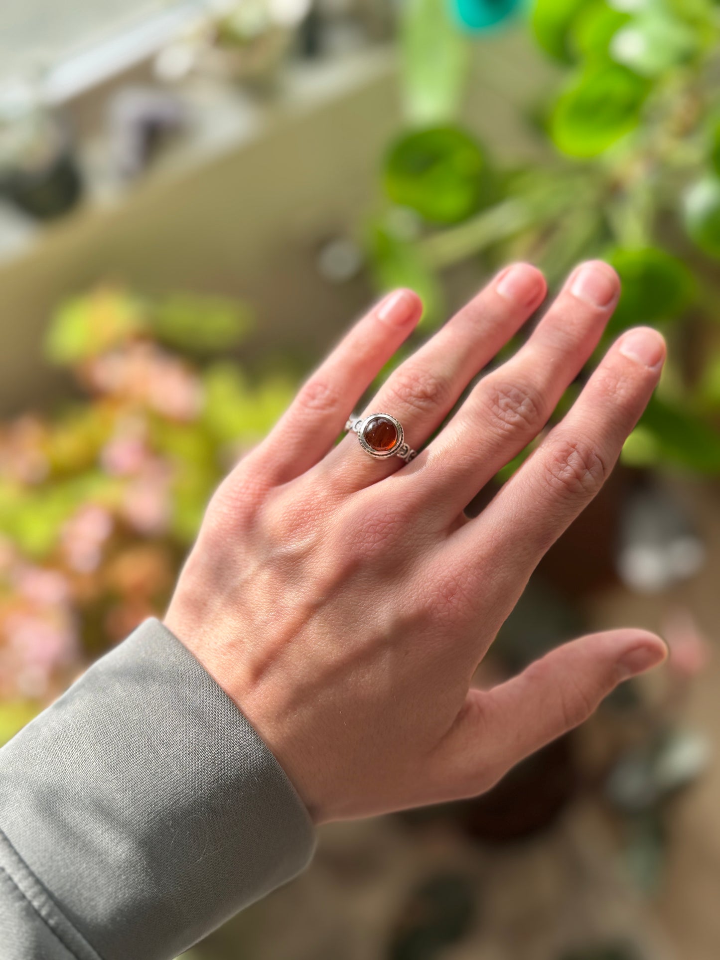 Amber lace ring