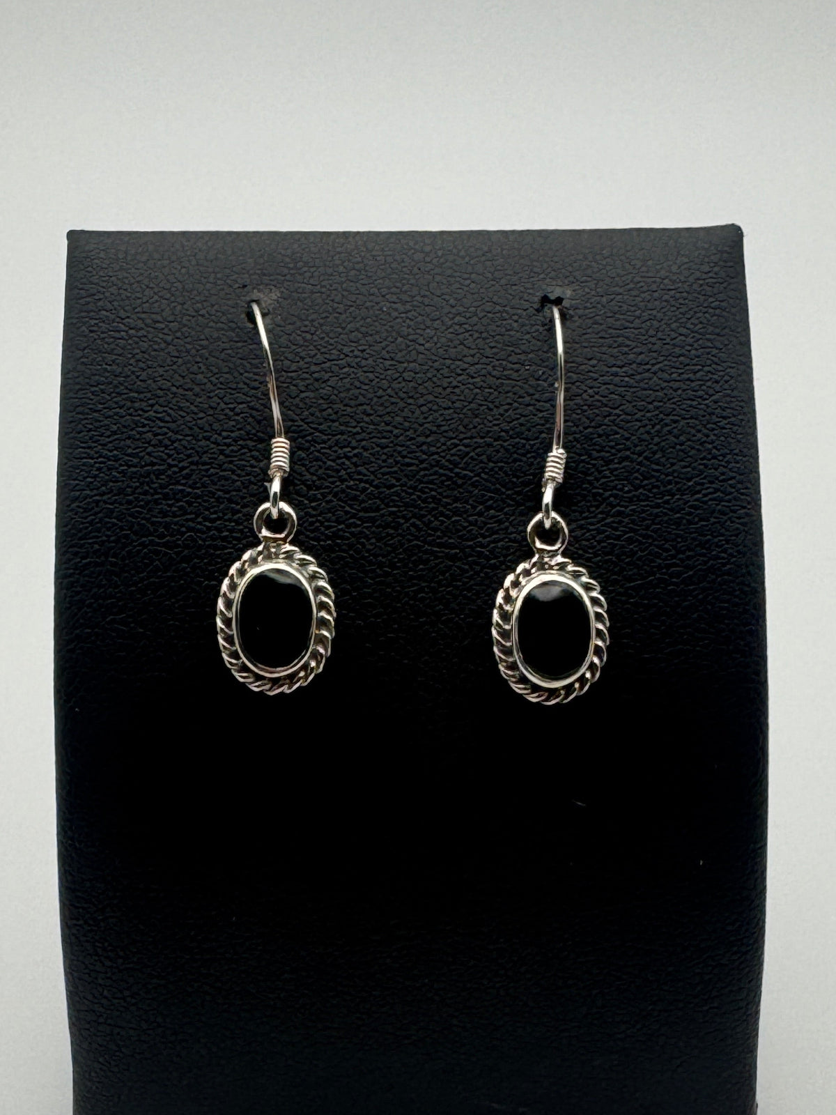 Onyx Rope Dangles
