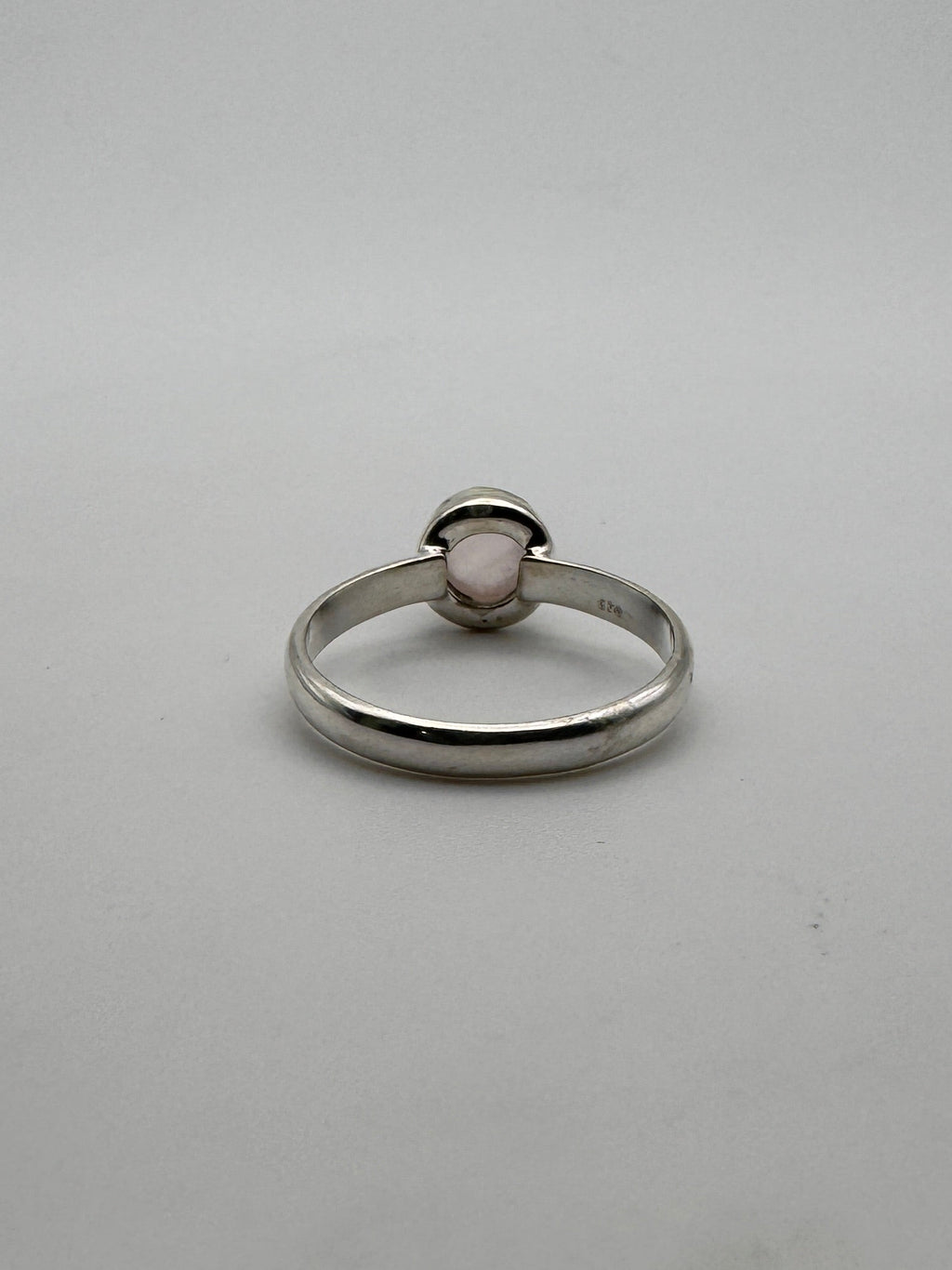 Rose Quartz Dot Ring