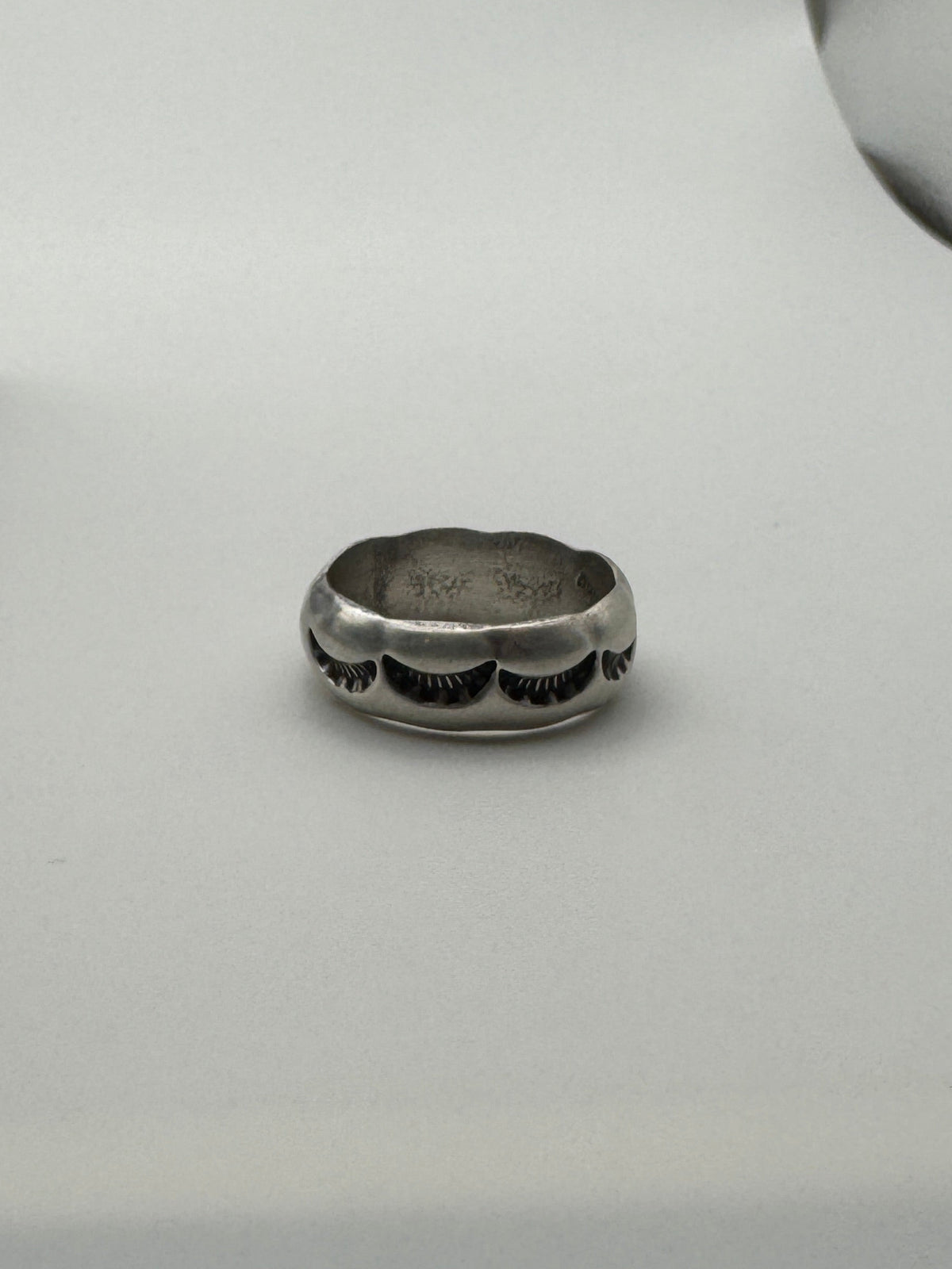 Scalloped Stacker Band