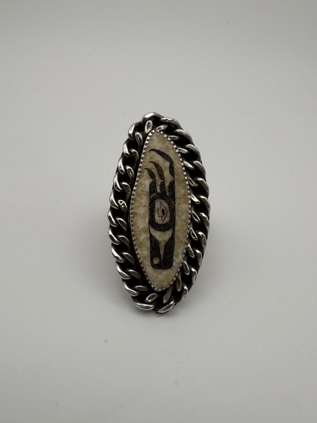 Raven Ring