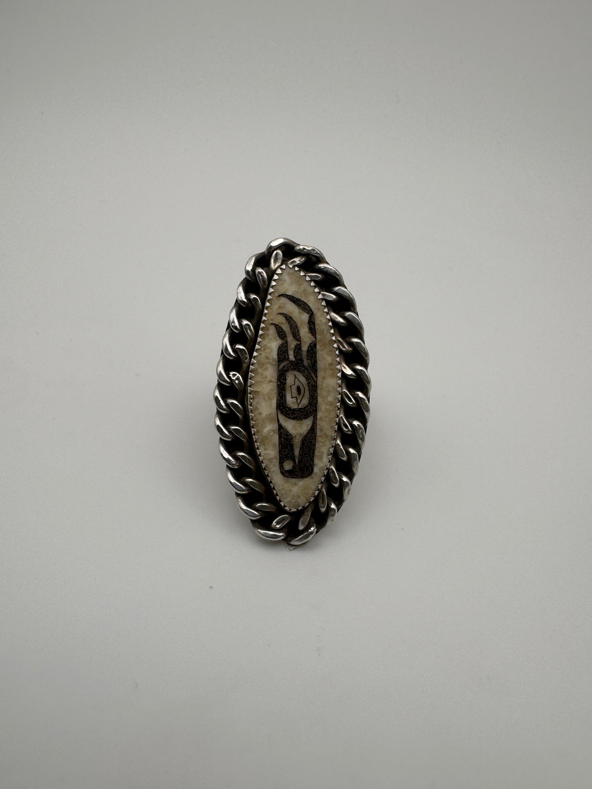 Raven Ring