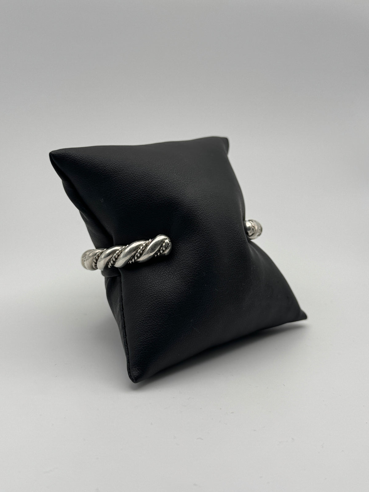 Vintage Twist Cuff