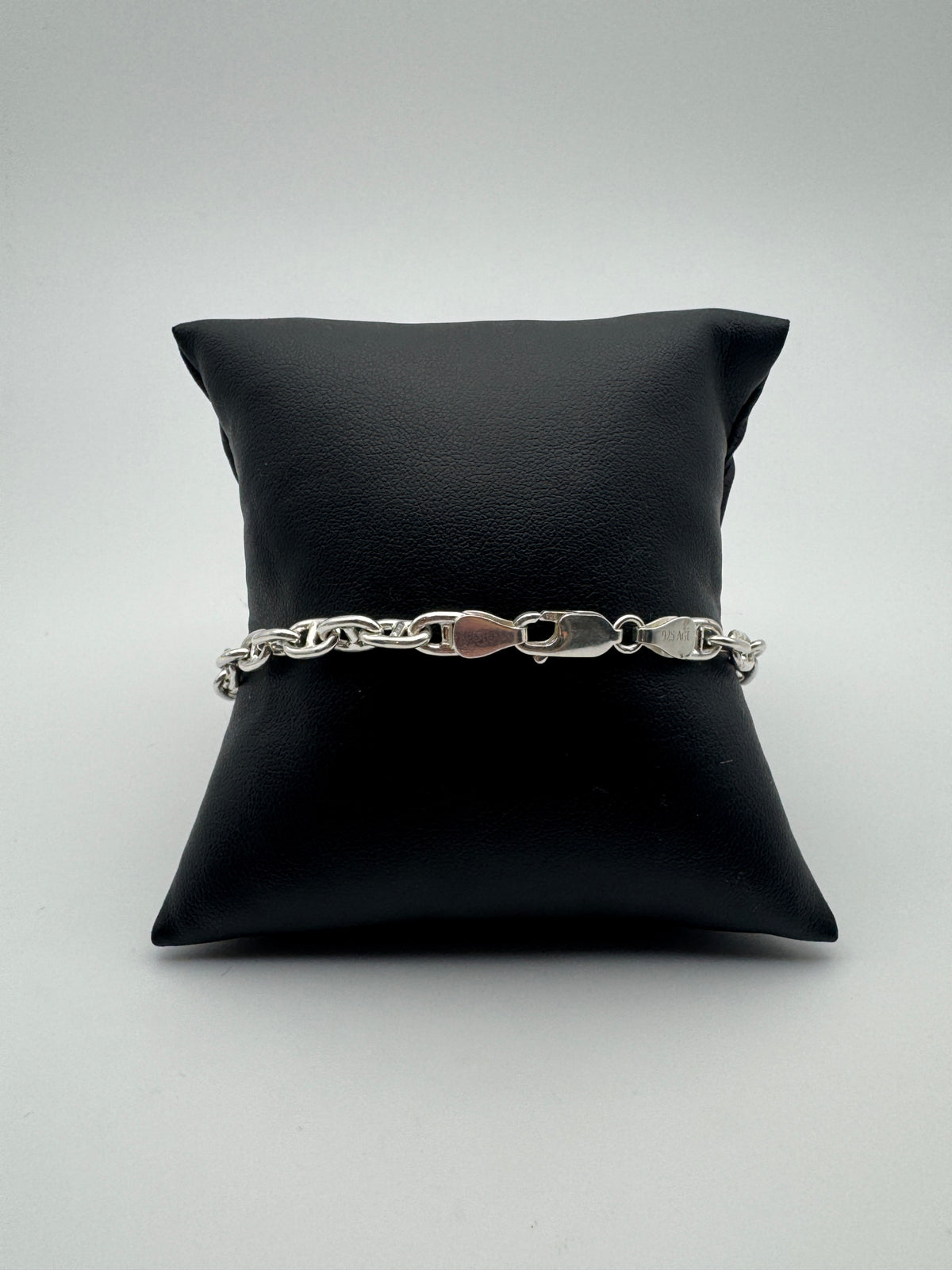Anchor Chain Bracelet