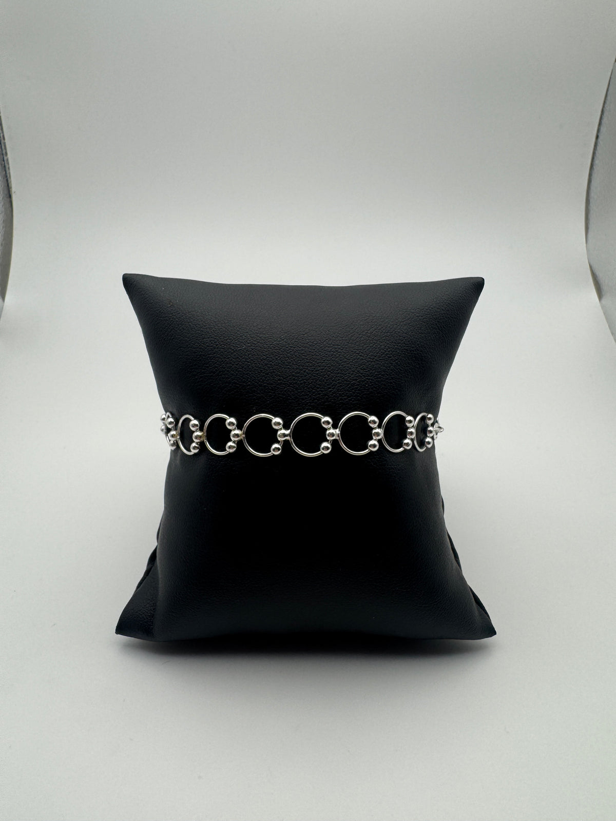 Beaded Loop Bracelet