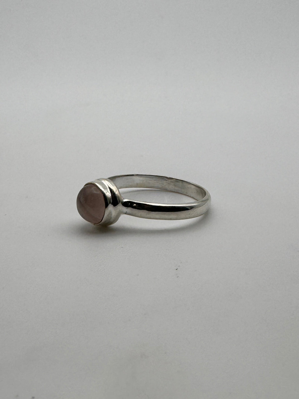 Rose Quartz Dot Ring