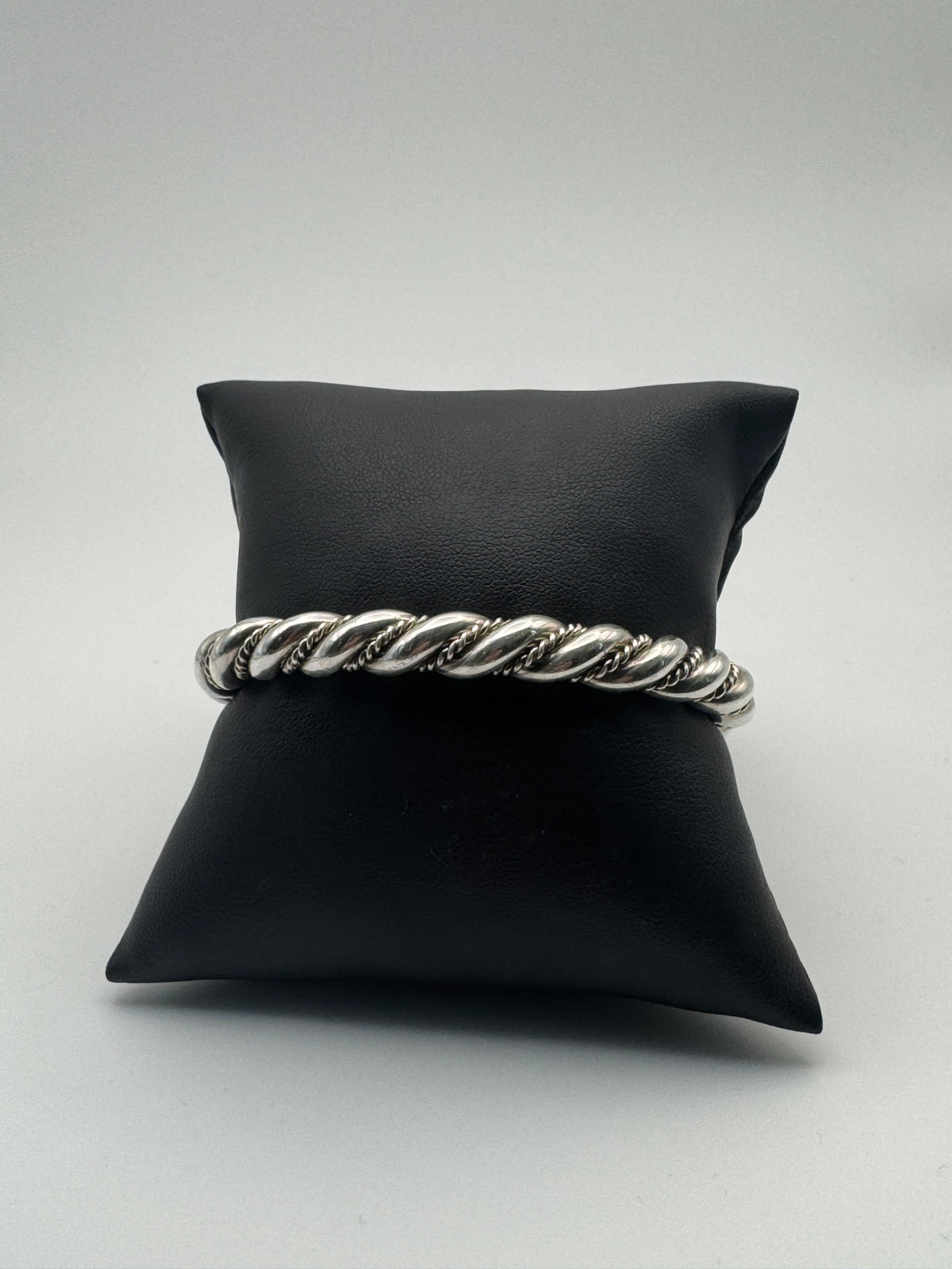 Vintage Twist Cuff