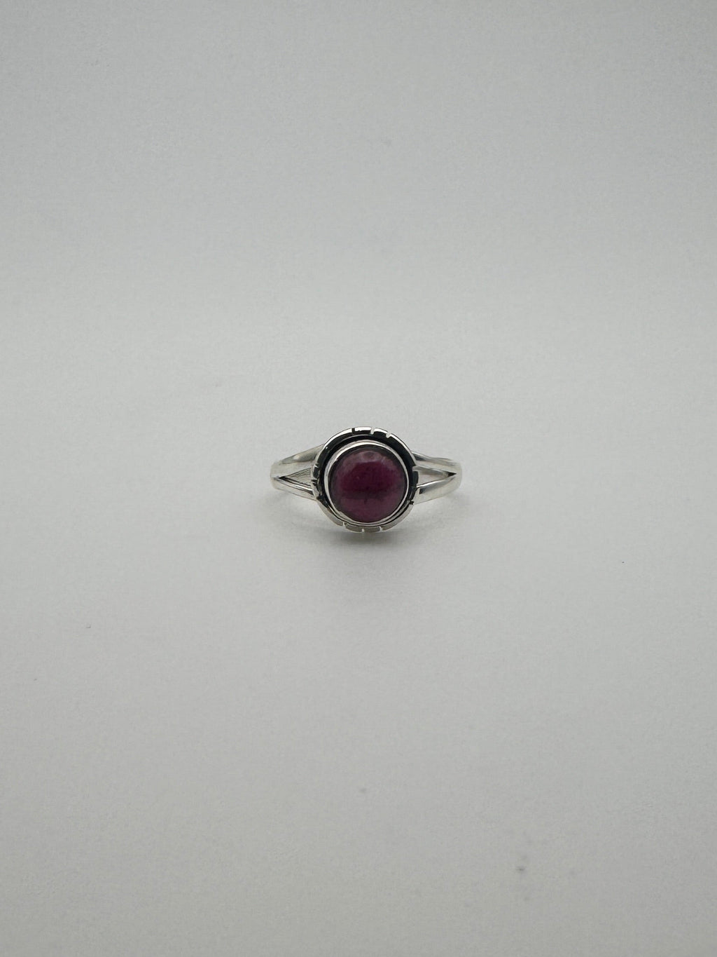 Garnet Split Dot Ring