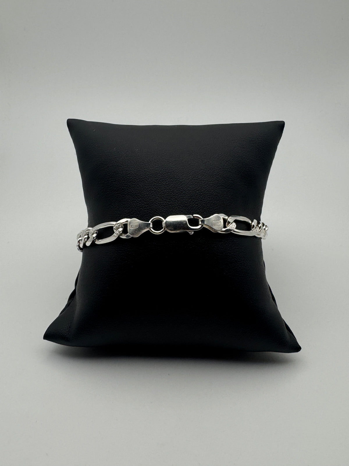 XL Figaro Bracelet