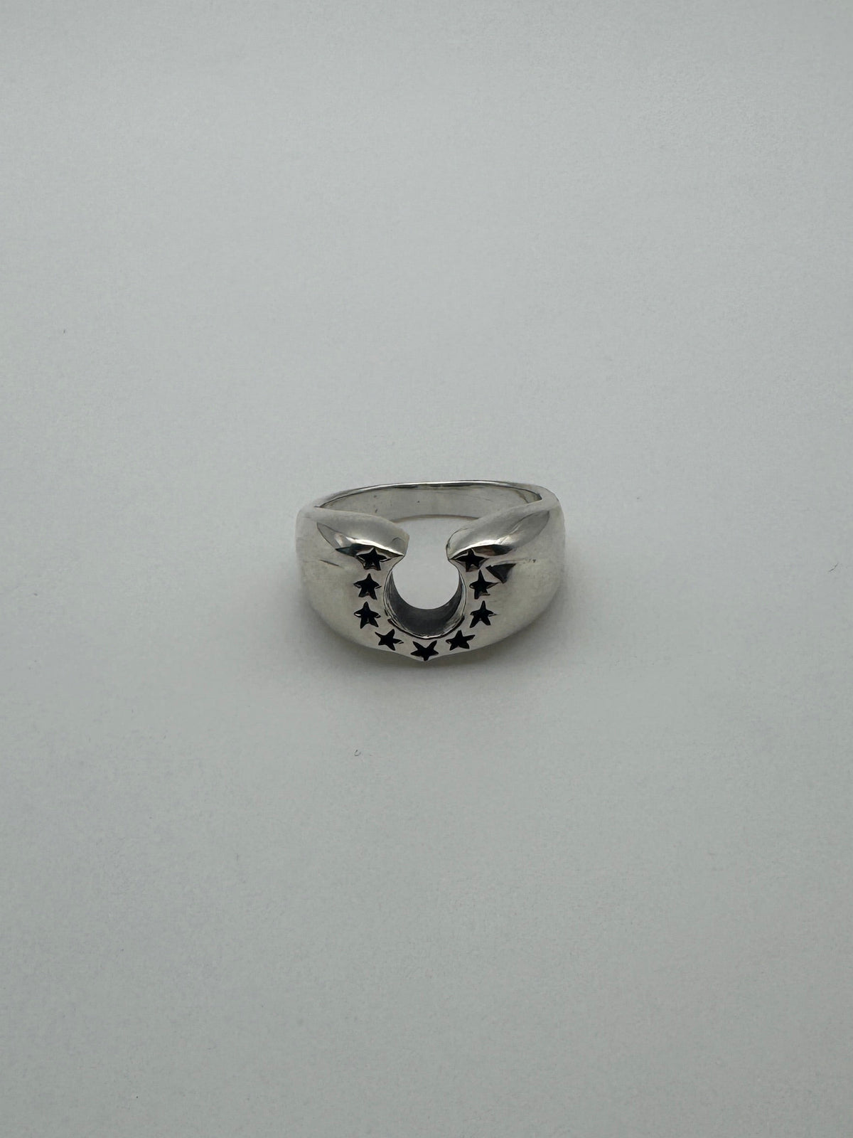 Horseshoe Signet