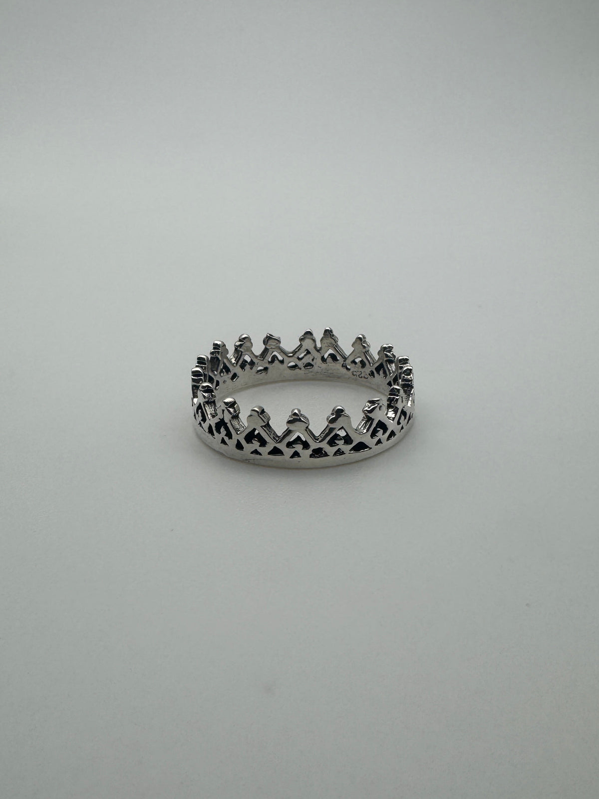 Lace Crown Stacker
