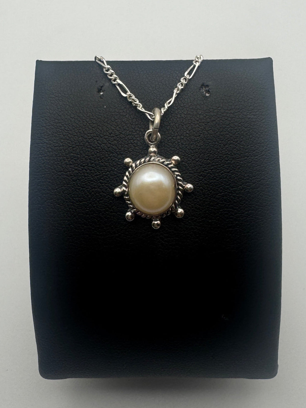 Pearl Dot Necklace