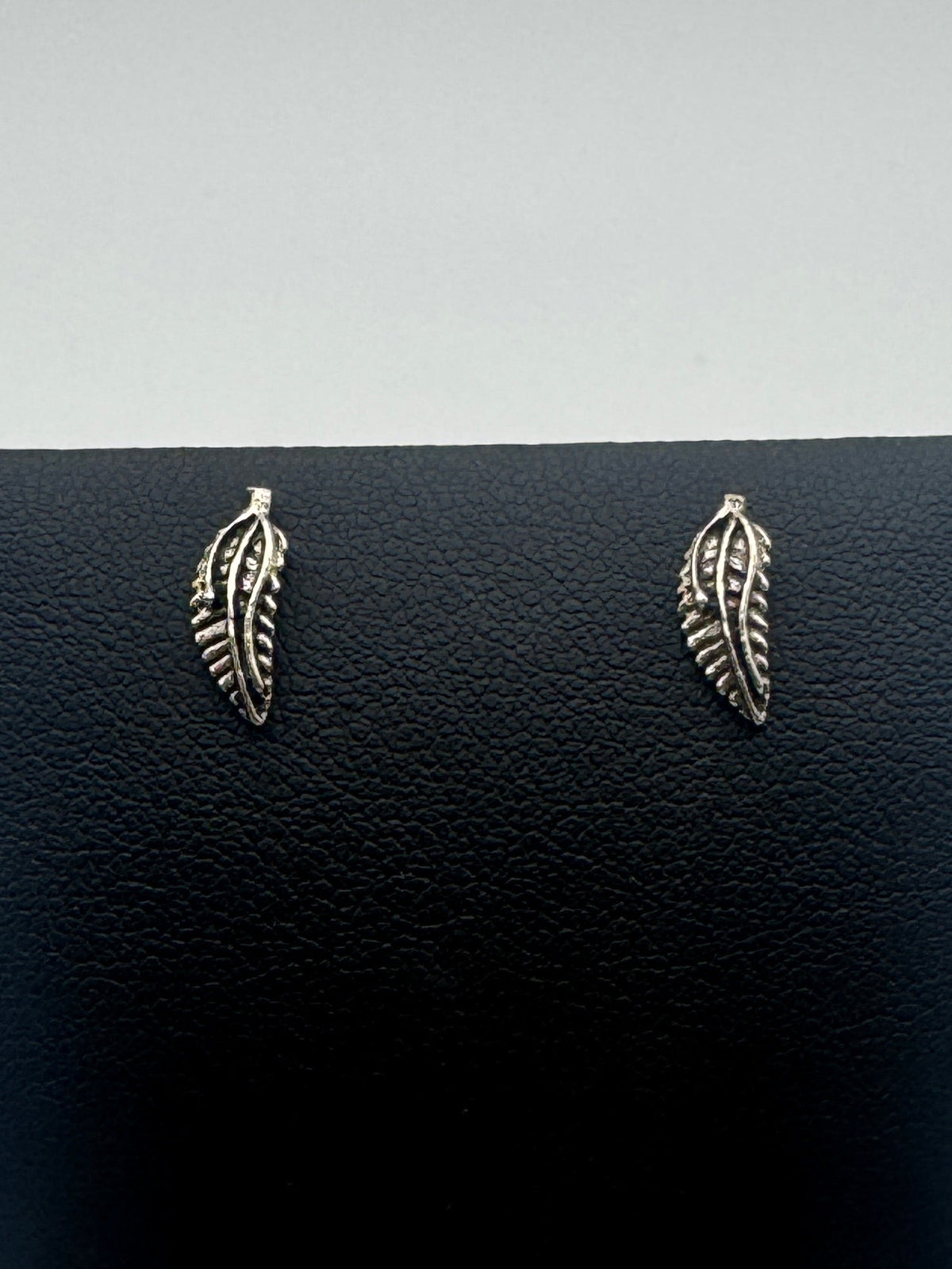 Feather Studs 2.0