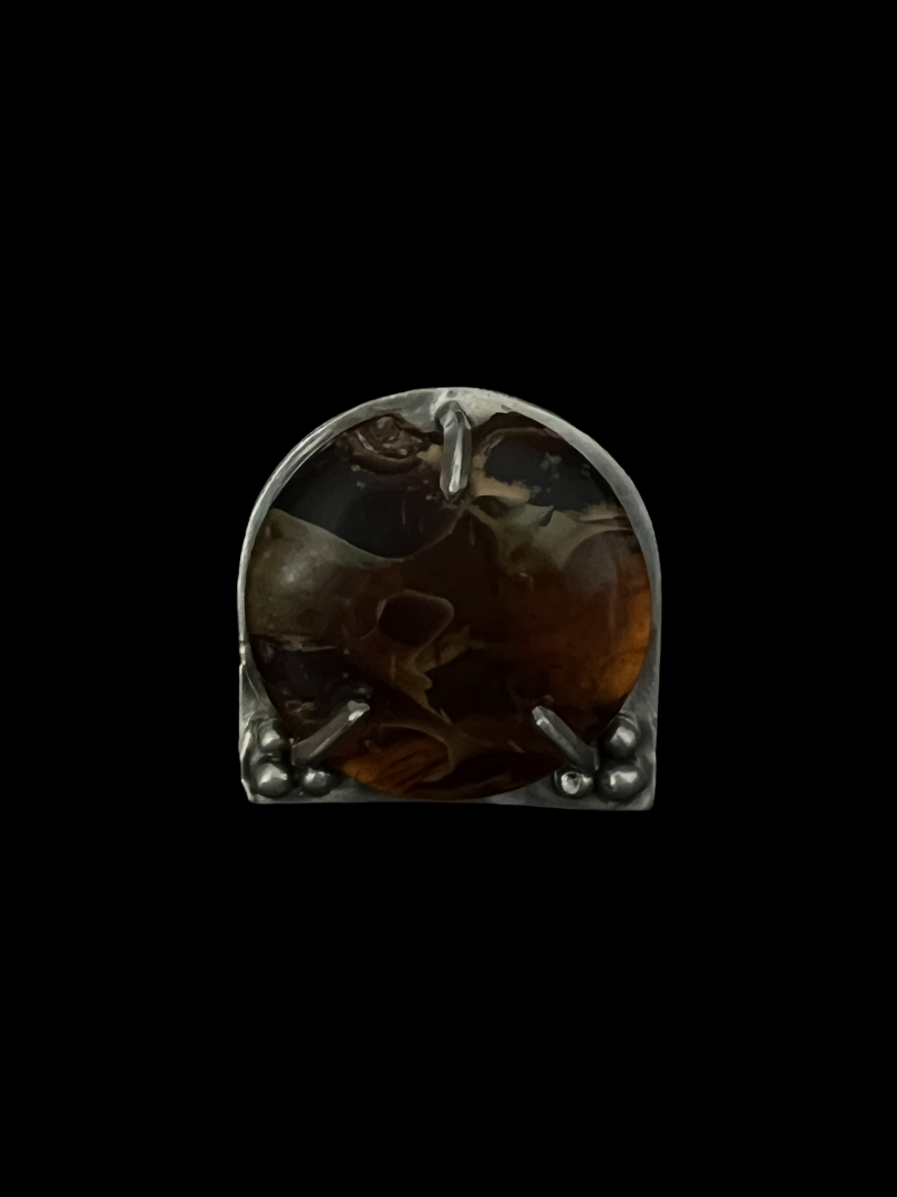 amber prong ring