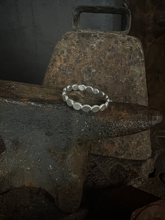 Crushed Dot Stacker Band